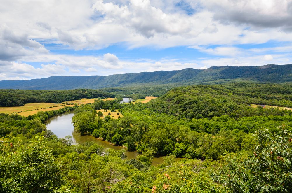 A First Timer’s Guide to Shenandoah River State Park Featured Image