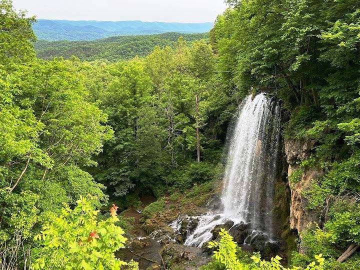 Falling Springs Falls