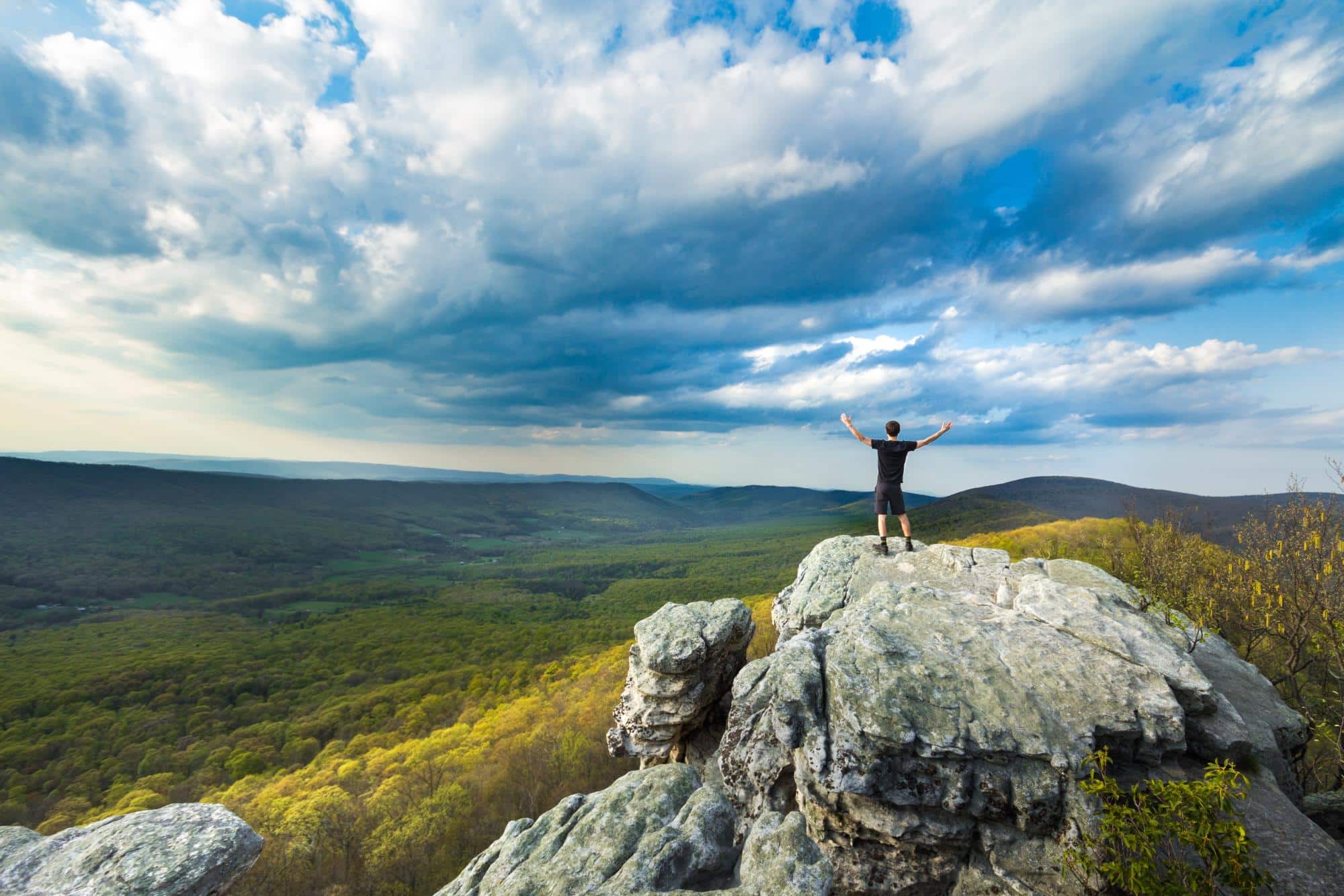 15 Best Things to Do in Luray, VA: Top Attractions & Hidden Gems Featured Image