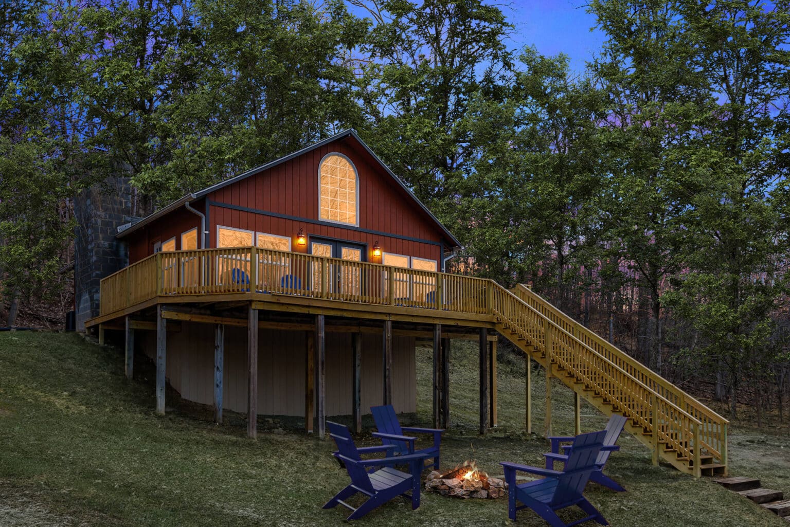 A Blue Maple cabin surrounded by trees near Hedgesville, West Virginia